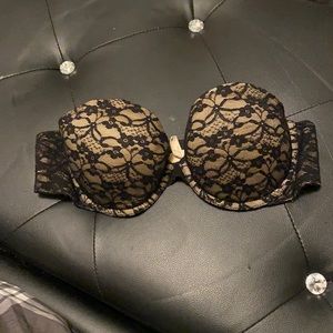 Strapless bra